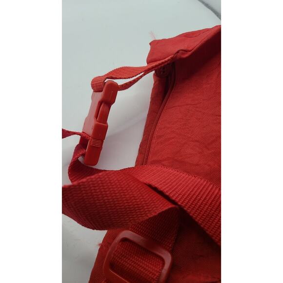 VTG Everest Top Sports Red Nylon Fanny Hip Waist 3 Zip Pockets Adjustable - Picture 9 of 9